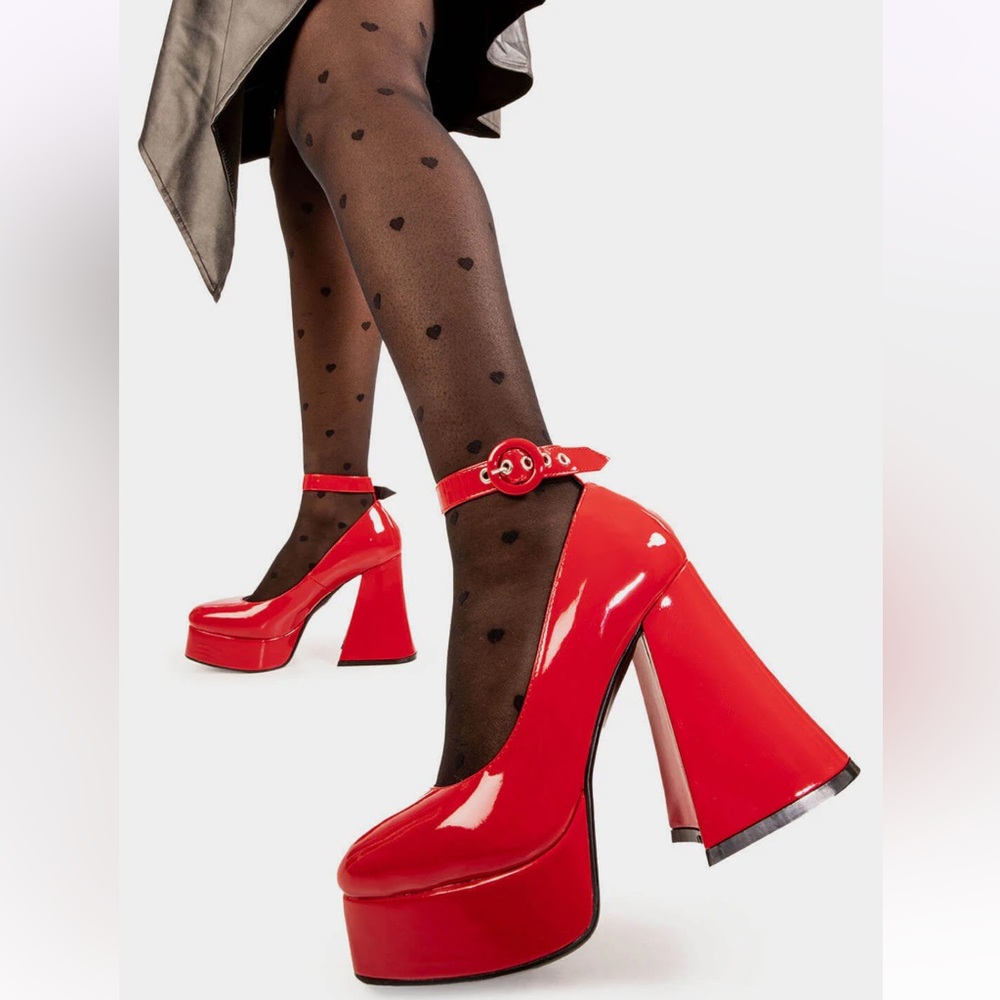 NIB - Lamoda Build Me Up Platform GoGo Heels